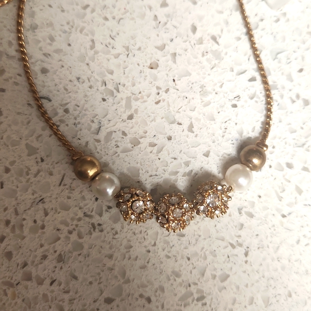Maurices NWT Adjustable Gold, Pearl, and Diamond Fashion Bracelet